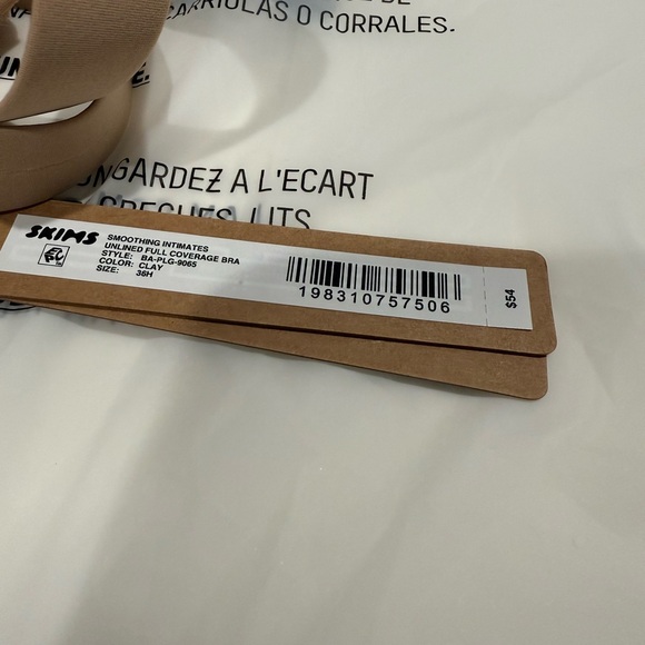 SKIMS UNLINED FULL COVERAGE BRA - Picture 6 of 6